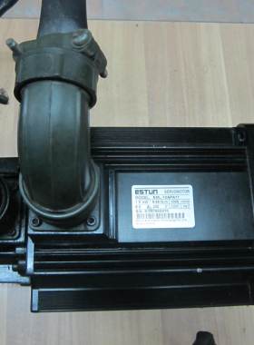 ESTUN 埃斯顿 伺服电机 EML-10APA11 9.55牛米 1KW 包好  9成新