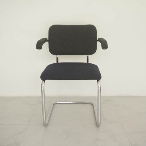 Knoll产 2018年 Marcel Breuer 设计 CESCA 扶手椅