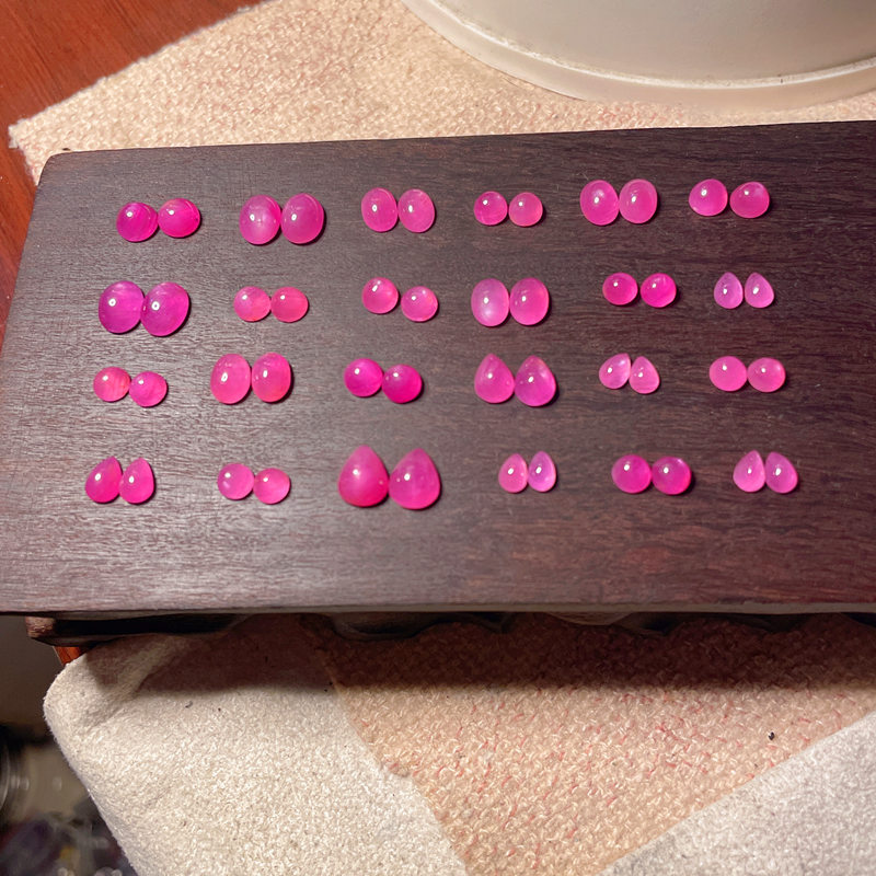 天然无烧红宝石耳钉款裸石戒面