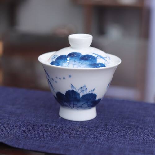 手绘青花瓷盖碗泡茶器单个茶具釉下彩荷花二才碗五彩功夫茶碗仿古