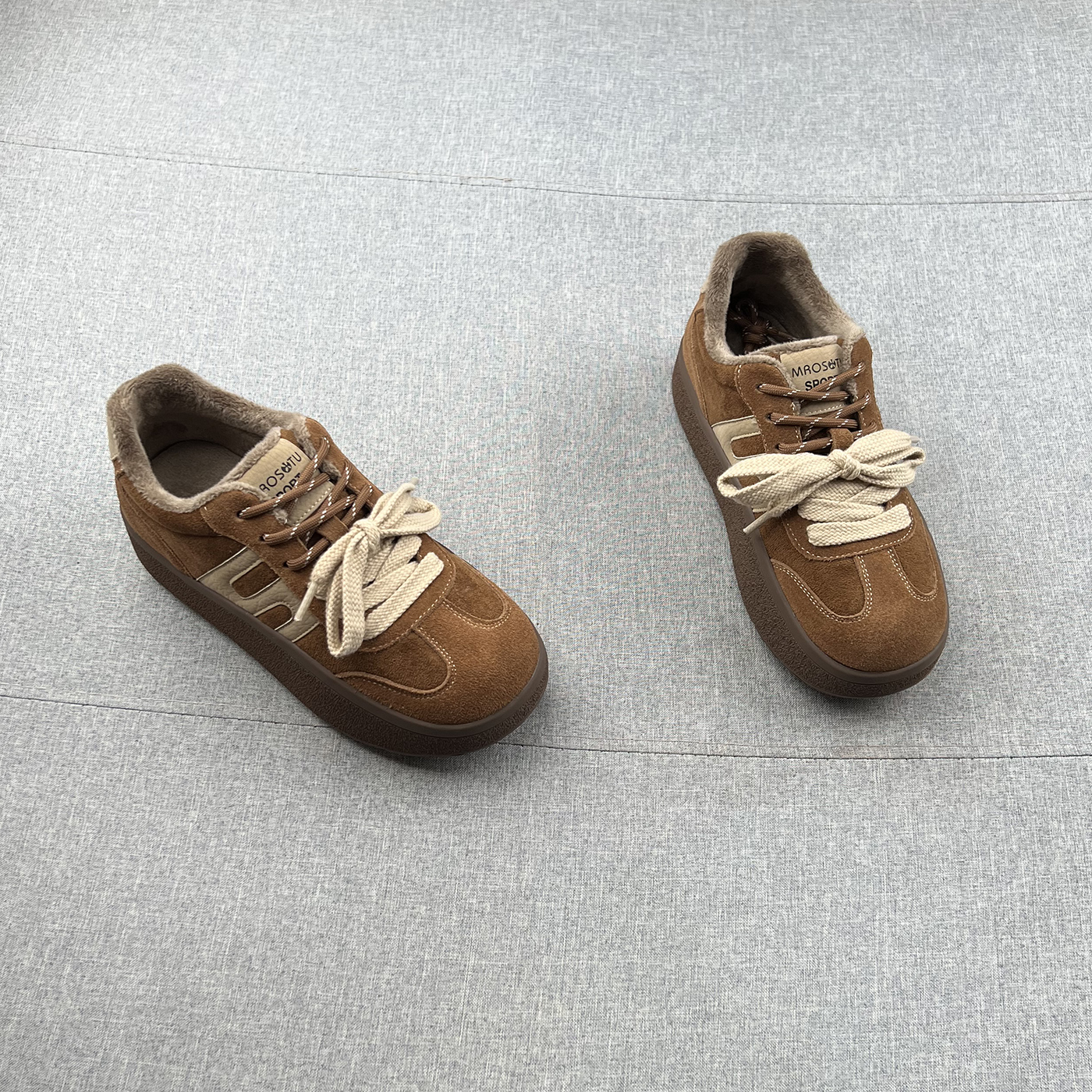 真皮加绒系带厚底增高德训鞋