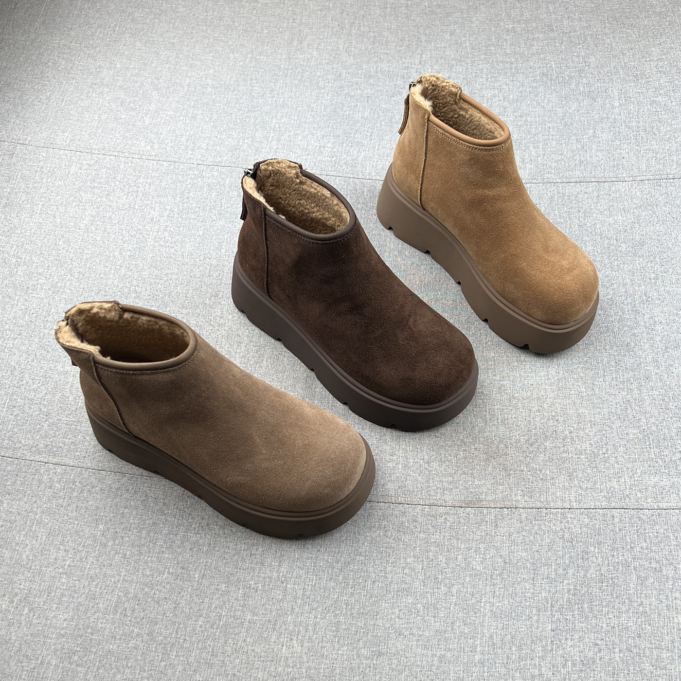 真皮羊毛绒后拉链松糕底雪地靴