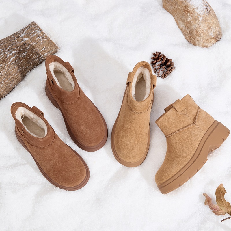 欧货厚底皮毛一体超好看雪地靴