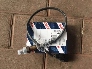 适用于宝马E46 E83 318I E90 E85 E70 E39氧传感器 E66 E60