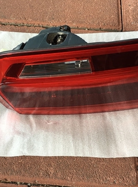 适用于宝马3系F30后雾灯F35后盖320尾灯328后刹车灯335尾盖灯LED