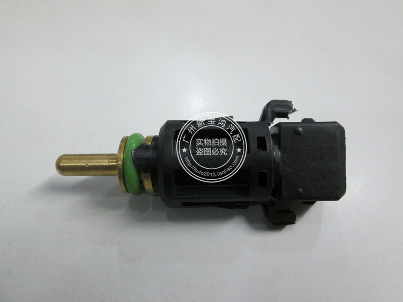 适用于宝马E46 E90 E39 E60 F18 F02 X3 X5 X6 E38 E66水温传感器
