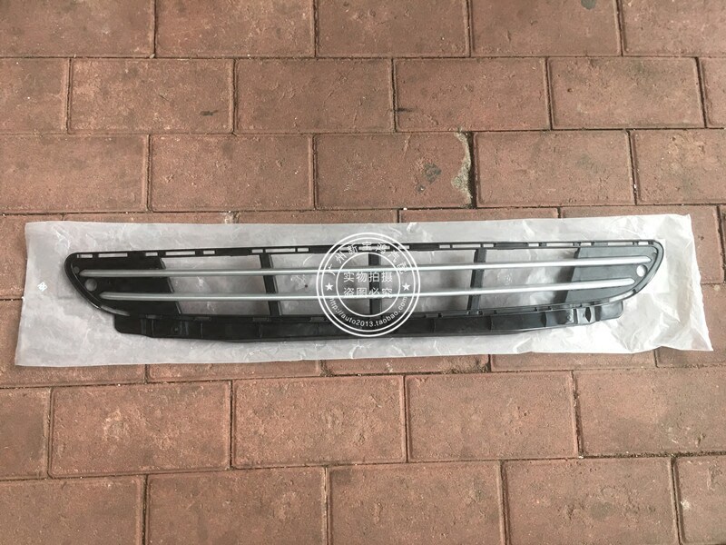 适用奔驰W203 C200 C240 C280 C300前杠通风网保险杠格栅中风口