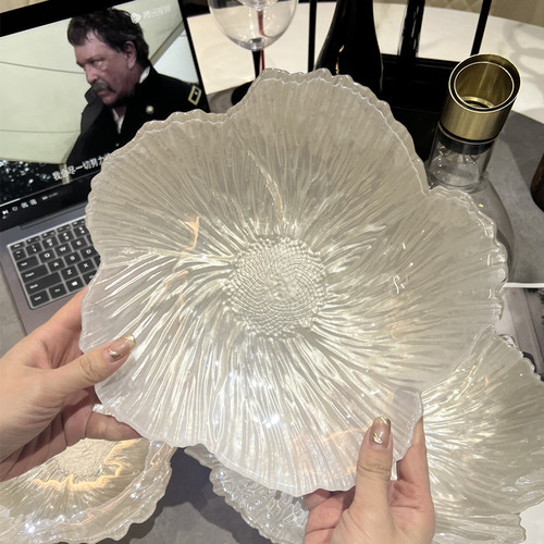 高颜值水晶玻璃花朵水果盘