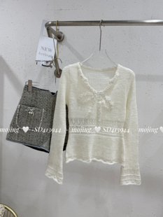 2026精品女装春款V领重工立体花朵钉珠蝴蝶结毛针织衫喇叭袖上衣