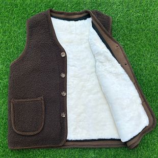 女款皮毛一体羊毛马甲中老年人冬季保暖棉坎肩防寒加厚羊毛背心