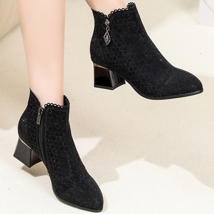 夏发女鞋真皮短靴子英伦粗跟马丁靴2023秋季新款黑色中跟时装单靴