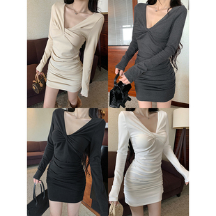 韩国东大门时尚舒适新品潮流女装连衣裙秋冬双面绒收腰褶皱包臀裙