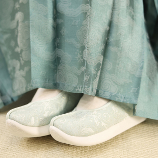 原创串珠古风内增高明制马面登云履平底 蔓枝 江南朱记汉服鞋 子