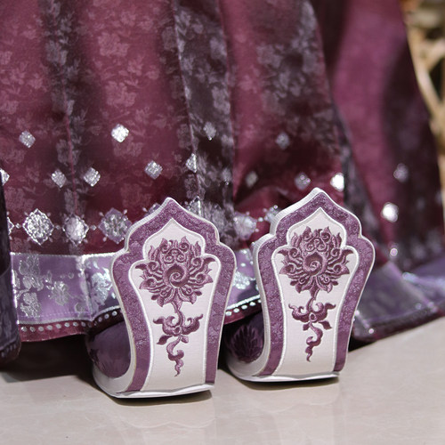 江南朱记vs公卿传统服饰联名款【四季花卉】翘头履