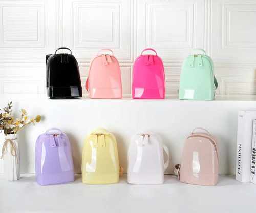 可爱防水迷你号斜跨包爆款