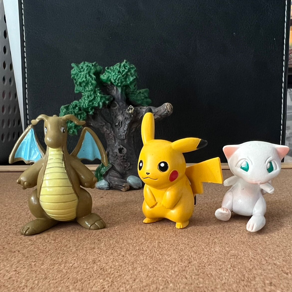 神奇宝贝宠物小精灵口袋怪物老版国产快龙皮卡丘梦幻公仔摆件