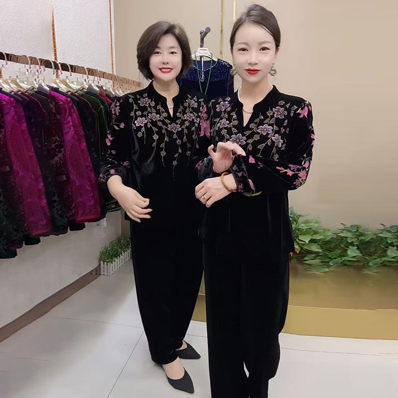 秋冬中老年丝绒洋气烫钻烧花大码宽松遮肉妈妈装上衣气质两件套装,女装/女士精品,时尚套装,淘宝优惠券,粉丝福利购,淘宝优惠卷
