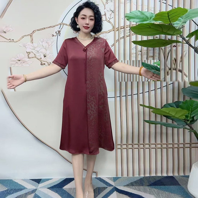新中式国风真丝撞色妈妈连衣裙