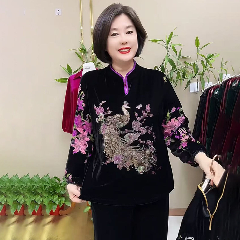 桑蚕丝植绒烫钻妈妈上衣丝绒小衫