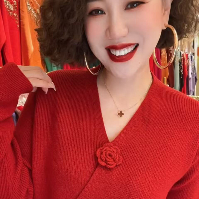 高品质!设计感玫瑰花纯色针织衫