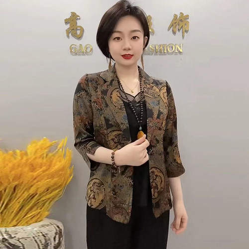 复古风短款真丝中老年妈妈小西服