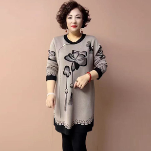 爆款毛衣裙妈妈洋气上衣宽松中老年女打底裙花开富贵针织衫连衣裙