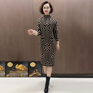 秋冬新款 妈妈复古高档大气上档次洋气减龄气质过膝打底毛衣连衣裙