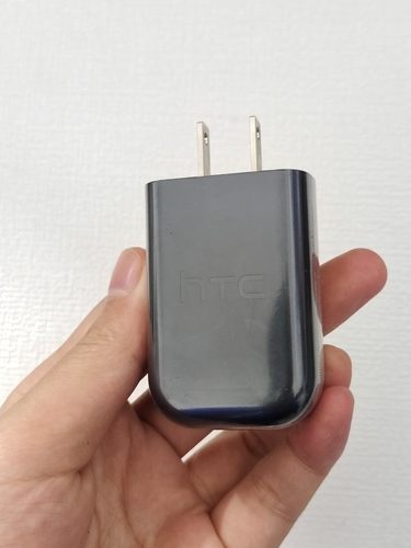 htc经典5V2A充电头10W充电器2.0安卓手机平板通用 交换式电源充电
