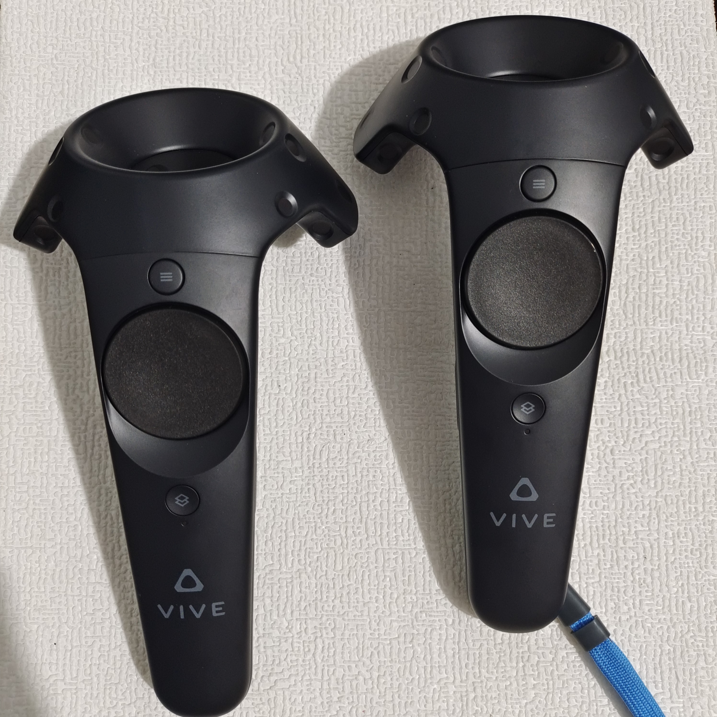 HTCvive vr手柄控制器智能vr眼镜头盔配件操控蓝牙1.0游戏手柄