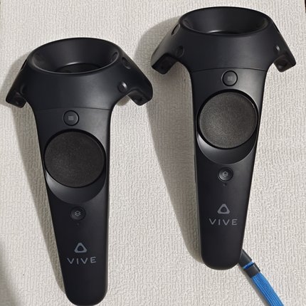 HTCvive vr手柄控制器智能vr眼镜头盔配件操控蓝牙1.0游戏手柄