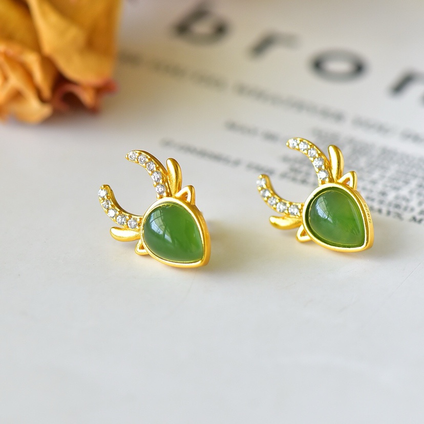 法式小众设计和田玉碧玉耳环