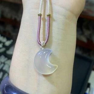 天然白玉髓小月亮吊坠编织绳项链女爆款网红首饰玛瑙锁骨链仙女款