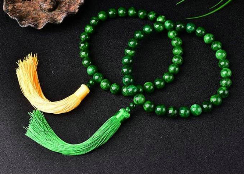 翡翠铁龙生祖母绿手持佛珠念珠