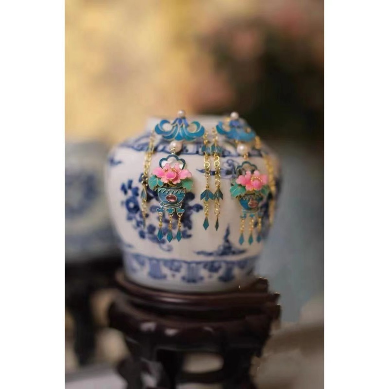 1388国朝2024新颖个性女款花丝镶嵌古典宫廷款花篮耳环