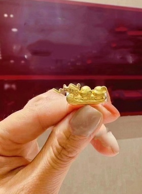 新款黄金色2024生肖龙三合六合吊