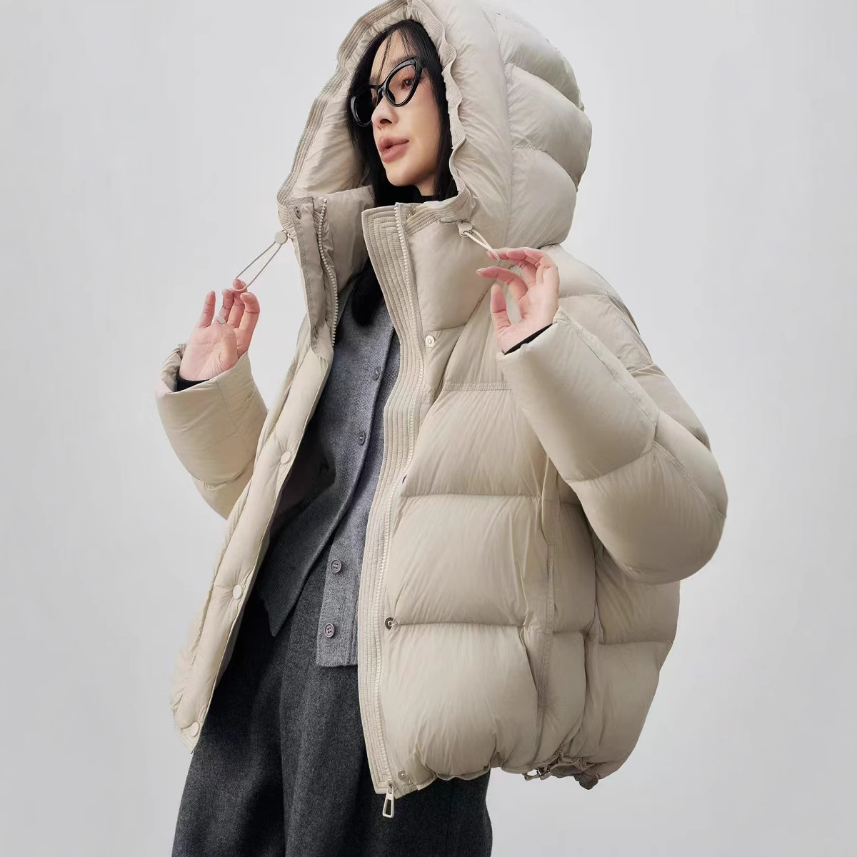 90绒子泡芙白鸭绒羽绒服