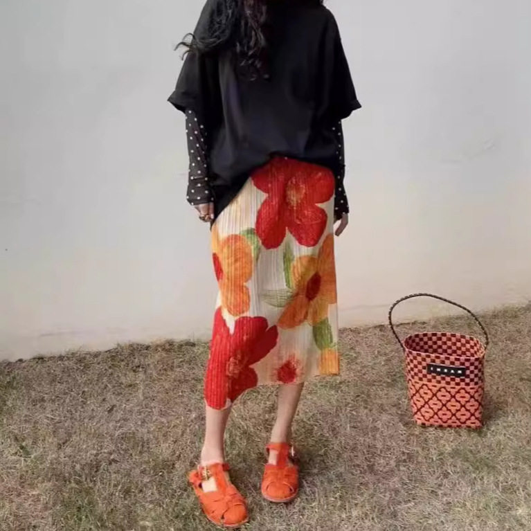 日系百褶半身裙2025夏季新款复古褶皱裙女高腰显瘦包裹裙开叉裙子