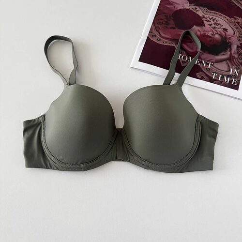 无痕内衣女大胸显小聚拢收副乳