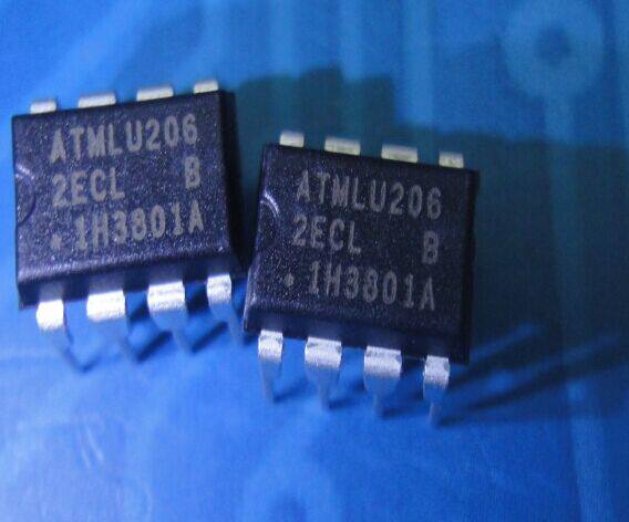 AT24C256C-PUL DIP-8 2ECL 全新 代号2ECL