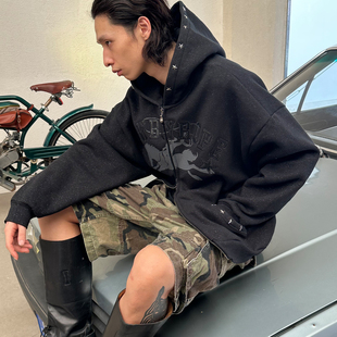 HOODIE 星型撞钉 黑骑术 闪钻面料 460G加绒卫衣 裂纹皮贴布 POH