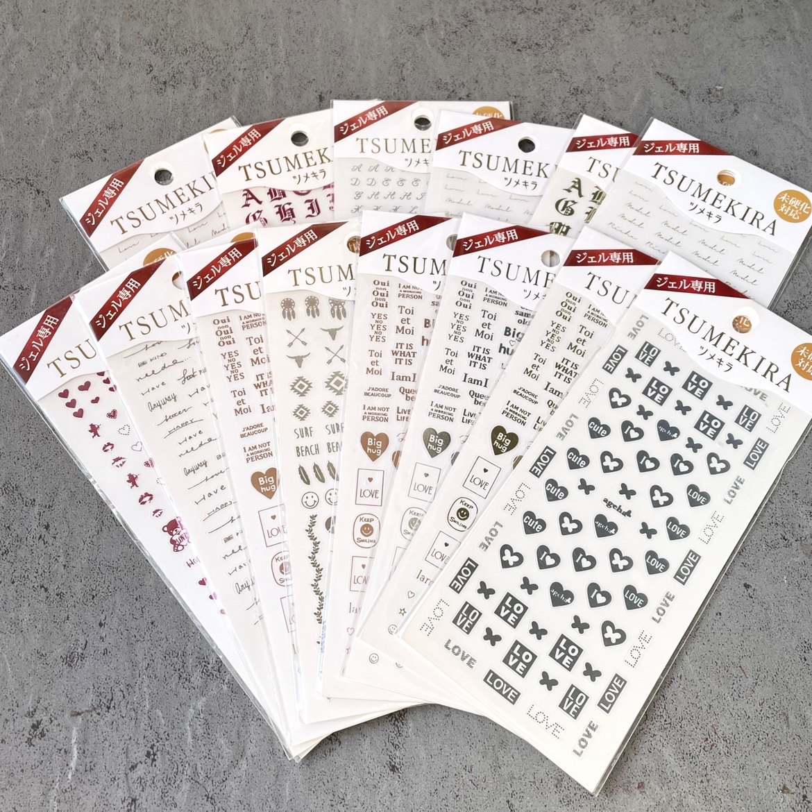 【捡漏啦】日本TSUMEKIRA超薄美甲贴纸英文字母玫瑰金银指甲饰品