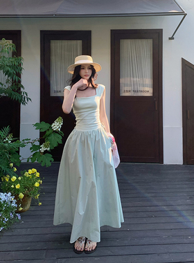 Lienni夏季新款收腰显瘦蜜瓜绿定染新色方领抽绳长款吊带连衣裙女