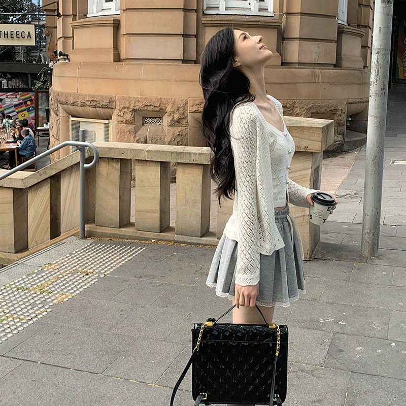 Jennifer小香镂空针织套装