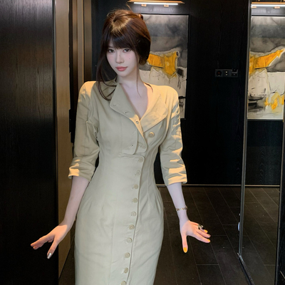 Lienni收腰显瘦翻领长裤连衣裙女