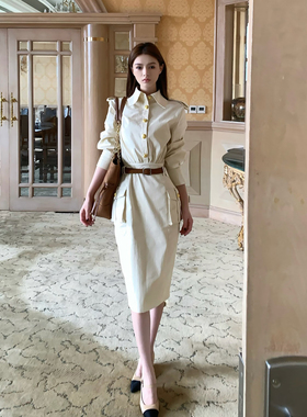 Lienni2025秋冬新款金扣风高腰显瘦时髦洋气翻领长款连体收腰裙女