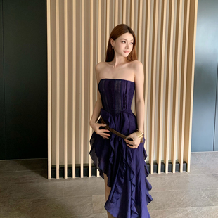 Lienni2026春夏新款气质收腰显瘦无袖不规则长款镂空抹胸连衣裙女