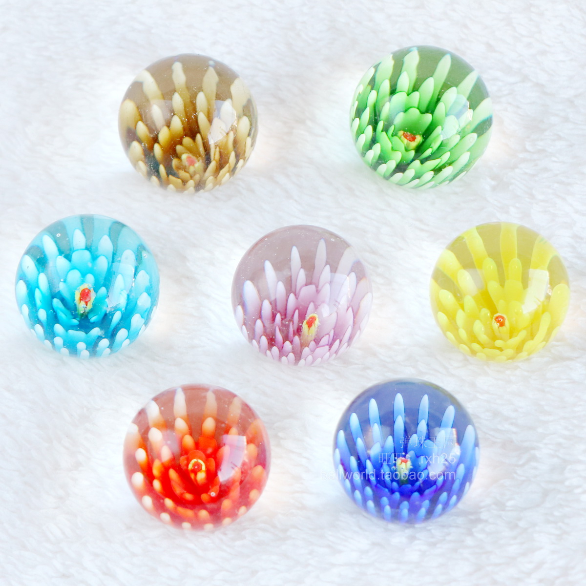 颜色鲜艳珍美款双色玻璃球25mm