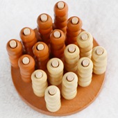 立体四子棋挑战智力空间 思维训练益智全实木玩具桌面游戏