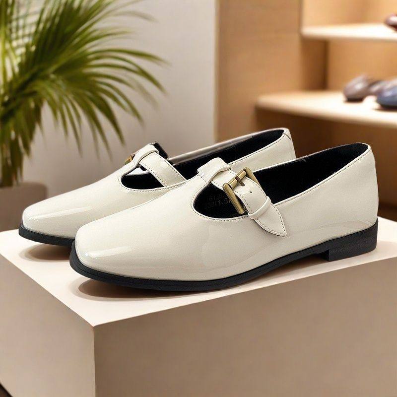 商场撤柜玛丽珍鞋女漆皮单鞋2024款平底浅口方头百搭jk皮鞋配裙子