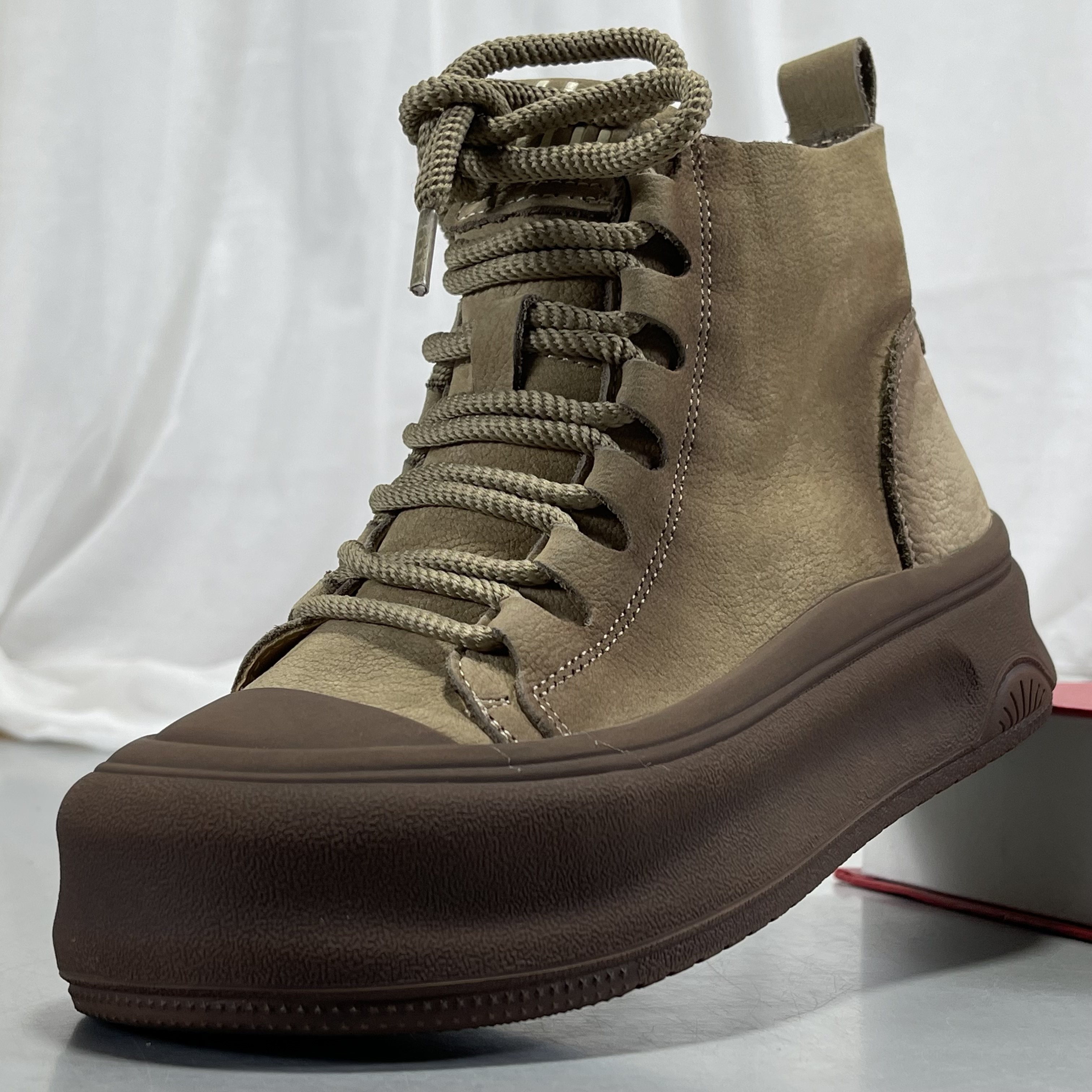 专柜正品头层牛皮复古马丁靴女秋冬款休闲高帮松糕鞋真皮厚底短靴,女鞋,马丁靴,淘宝优惠券,粉丝福利购,淘宝优惠卷